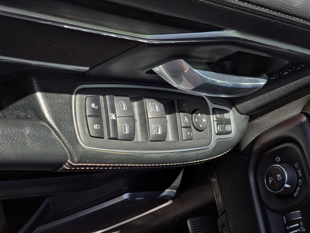 Used 2024 RAM 2500 Laramie w/ Night Edition AWD/4WD image 21