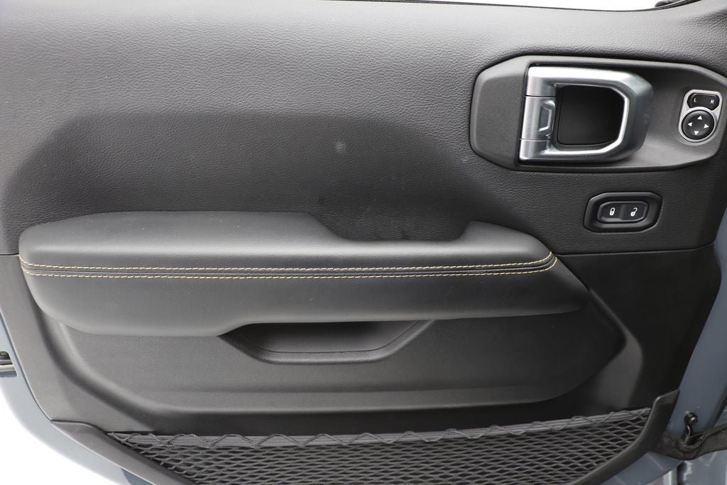 Used 2024 Jeep Wrangler Unlimited Sahara image 15