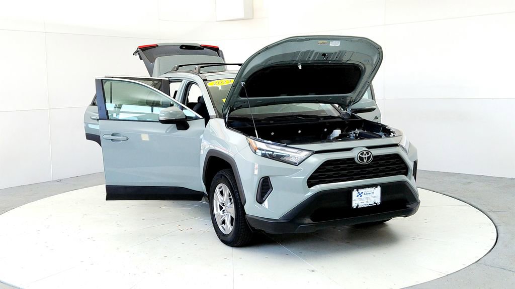 Certified 2023 Toyota RAV4 XLE w/ Convenience Package AWD/4WD image 9
