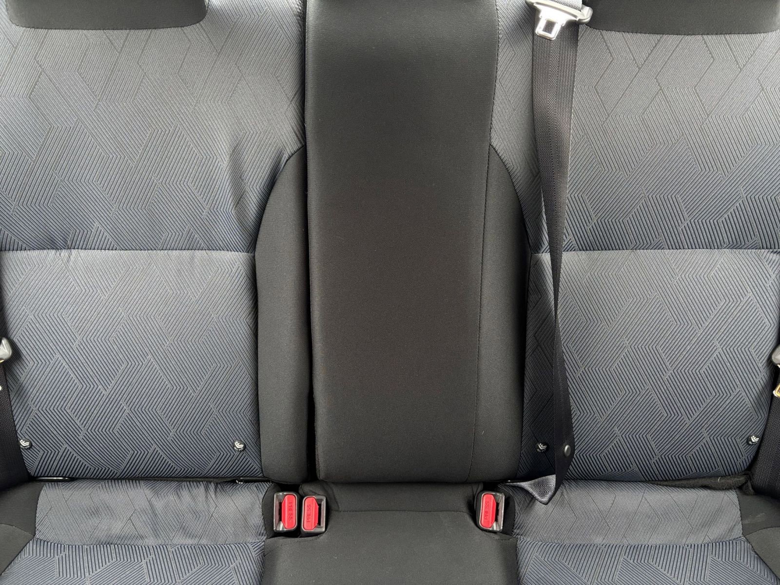 Used 2025 Nissan Versa SV image 36