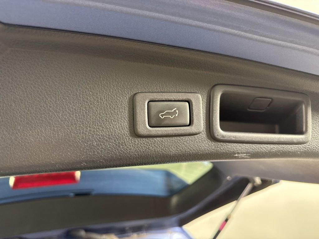 Used 2016 Subaru Forester 2.5i Limited AWD/4WD image 34