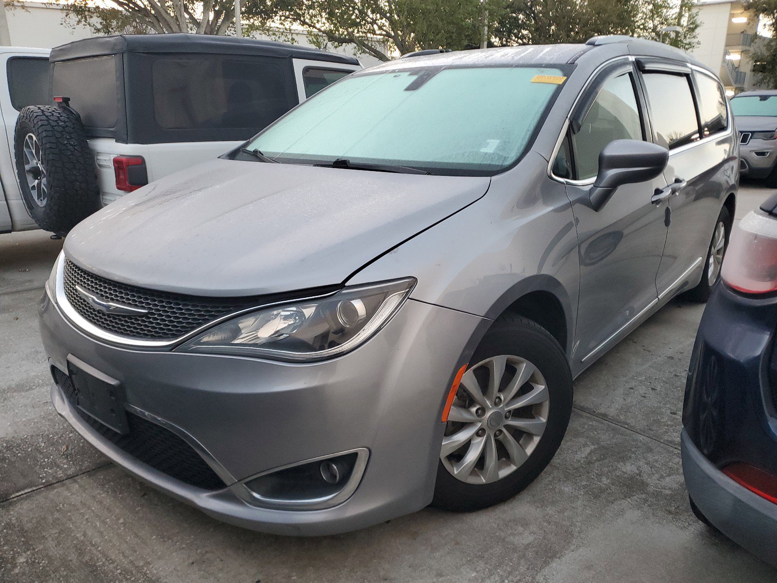 Used 2019 Chrysler Pacifica Touring-L