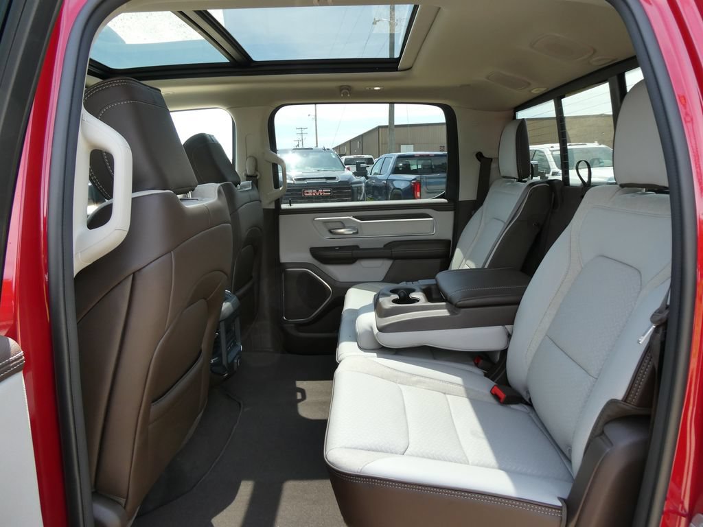 New 2026 RAM 1500 Laramie w/ Laramie Southwest Edition AWD/4WD image 16