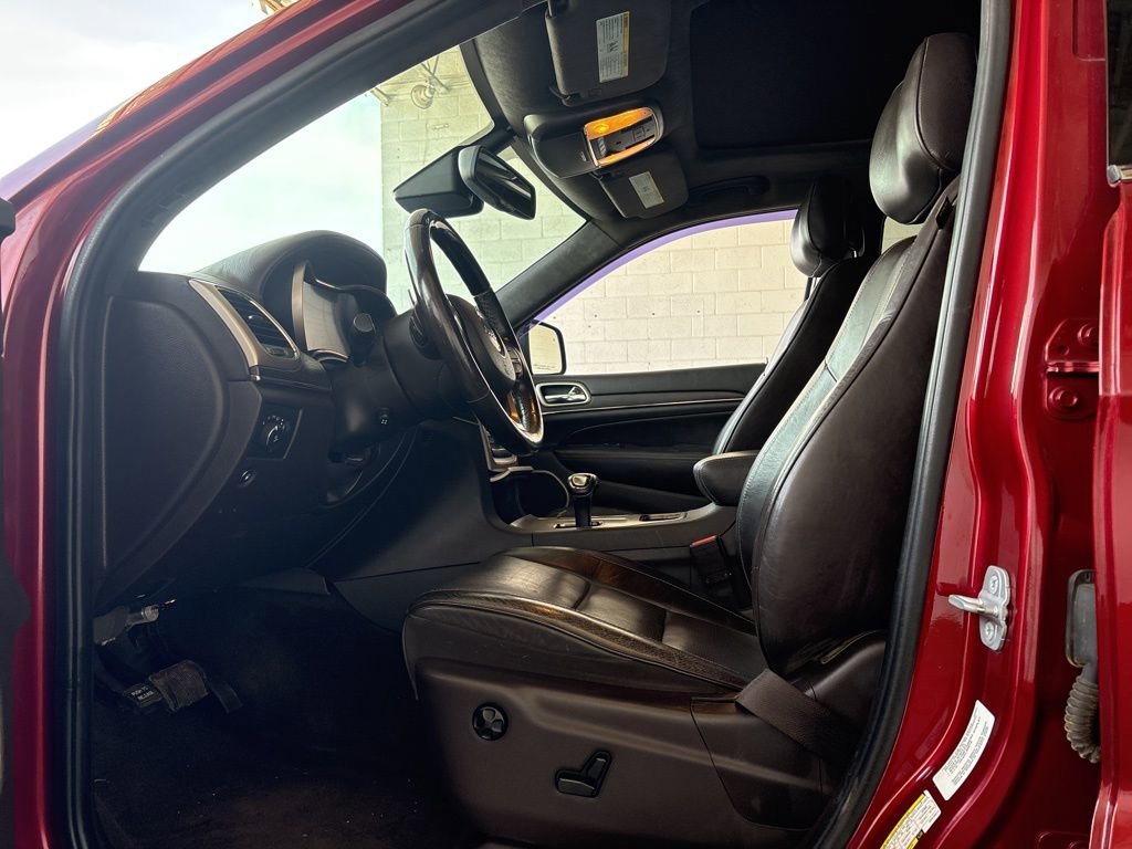 Used 2014 Jeep Grand Cherokee Summit AWD/4WD image 10