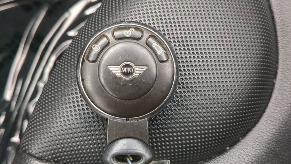 Used 2015 MINI Cooper S FWD image 23