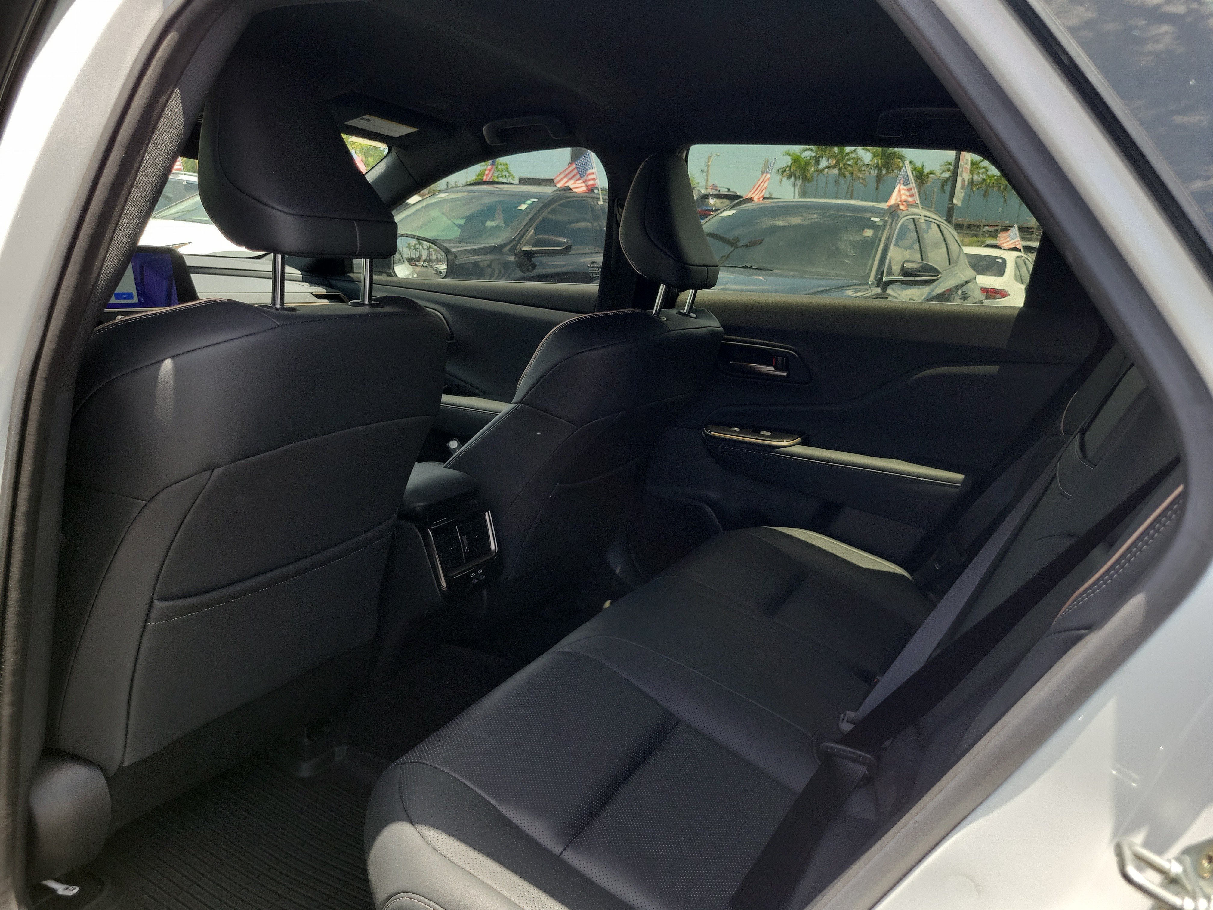 Used 2025 Toyota Crown Signia AWD/4WD image 19