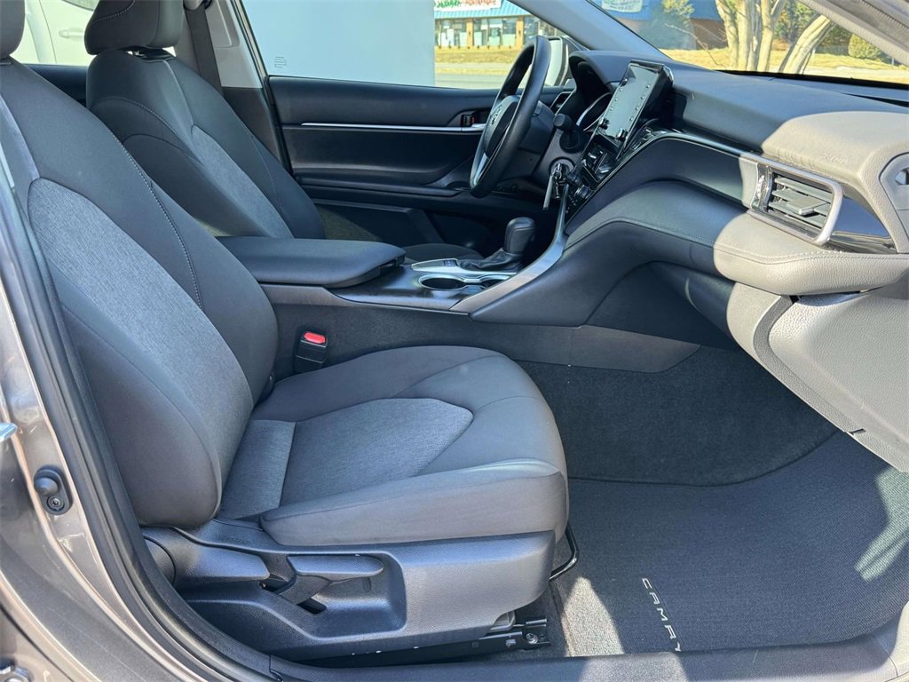 Used 2023 Toyota Camry LE image 13