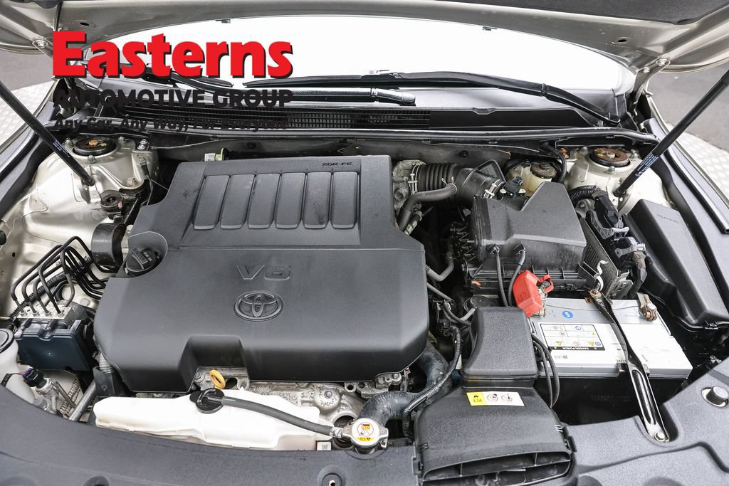 Used 2017 Toyota Avalon Limited w/ All Weather Liner Package FWD image 7