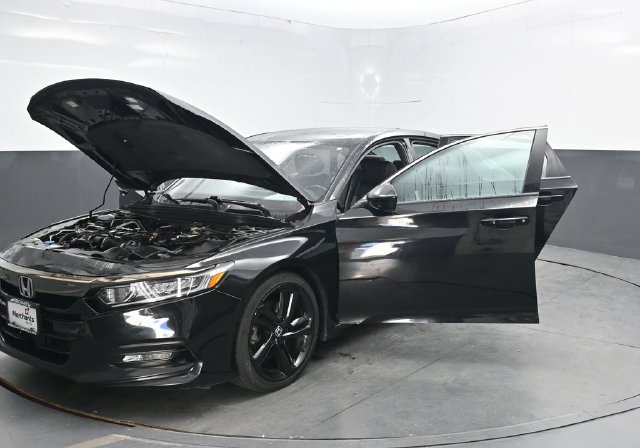 Used 2019 Honda Accord Sport image 43
