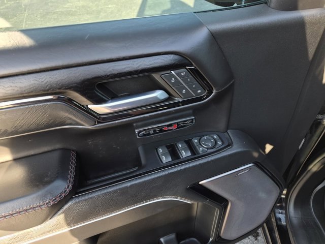 Used 2022 GMC Sierra 1500 AT4X image 12
