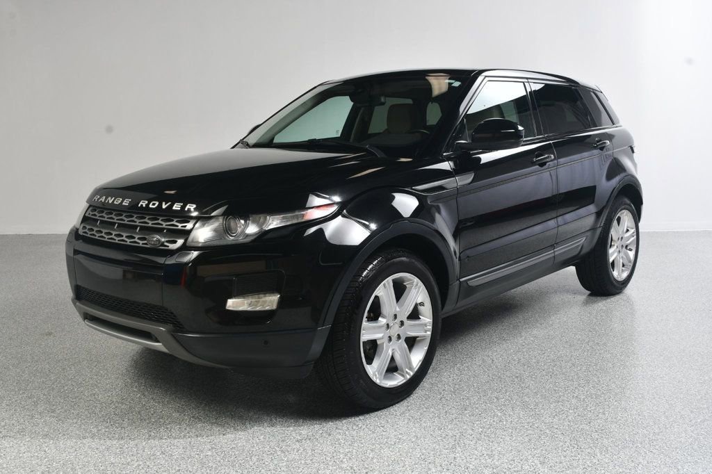Used 2015 Land Rover Range Rover Evoque Pure Plus AWD/4WD image 2
