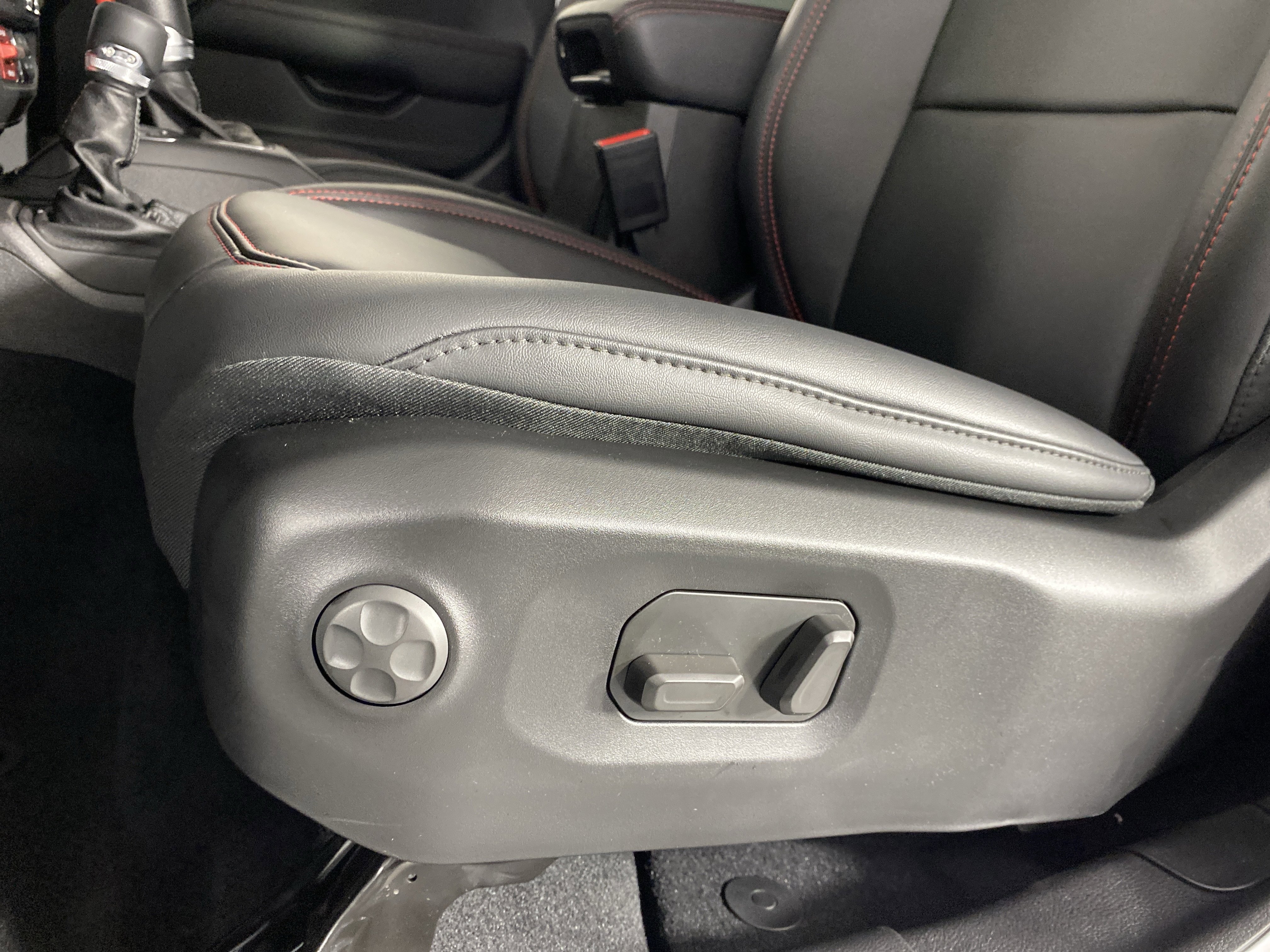 New 2026 Jeep Wrangler Unlimited Rubicon image 16