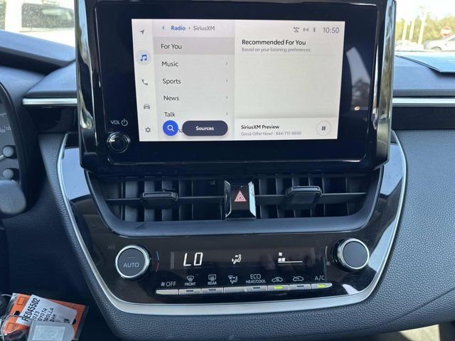 Used 2023 Toyota Corolla LE image 27