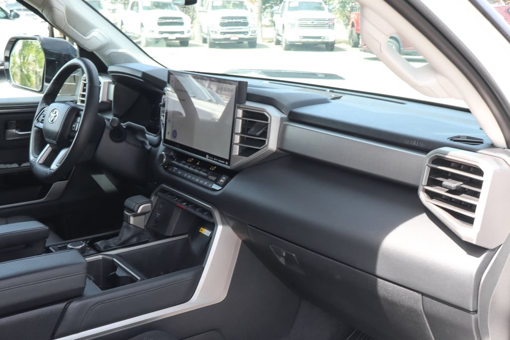 Used 2024 Toyota Tundra Limited AWD/4WD image 50