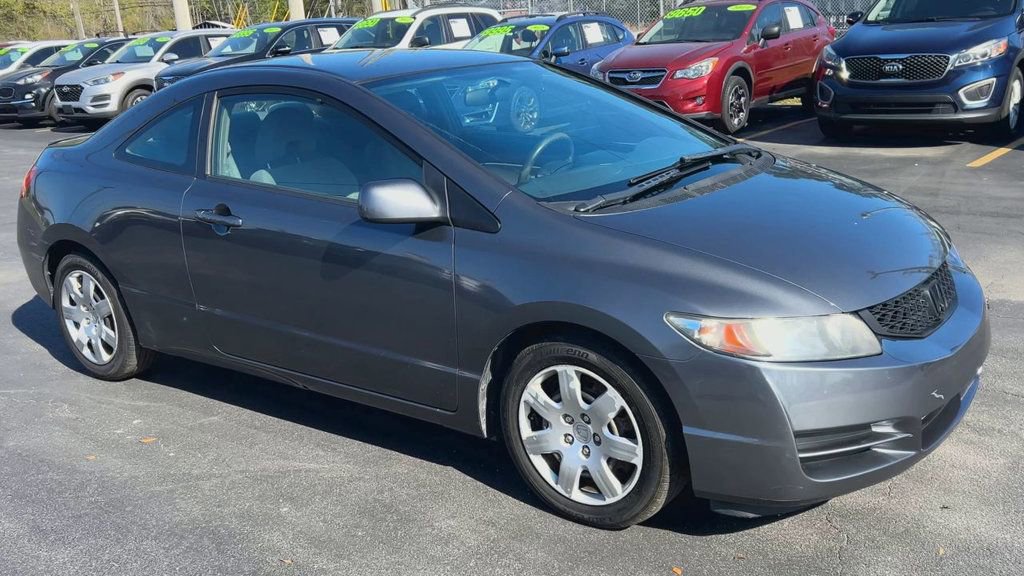 Used 2011 Honda Civic LX image 2