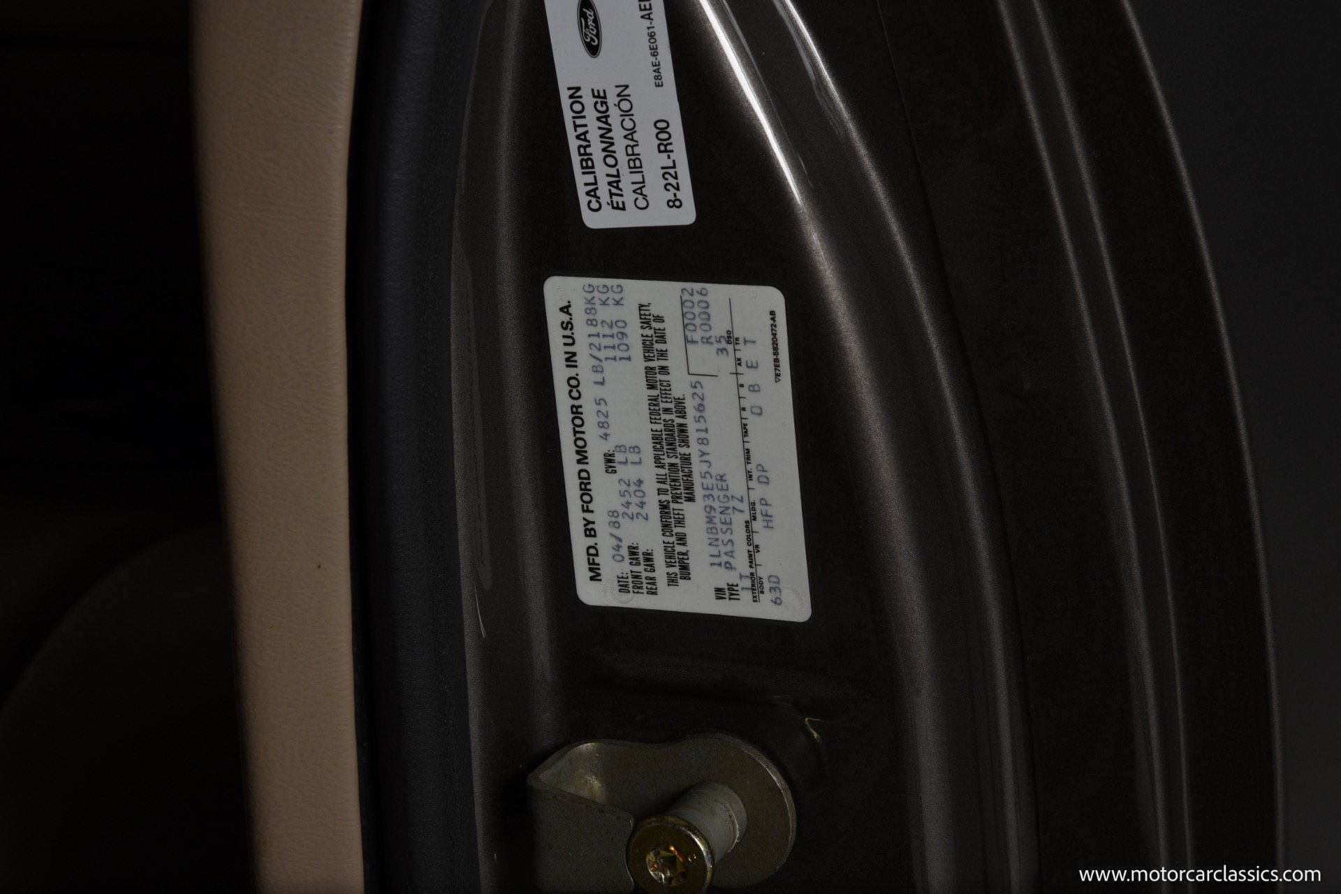 Used 1988 Lincoln Mark VII LSC RWD image 31