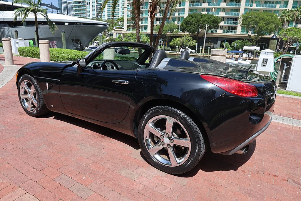 Used 2007 Pontiac Solstice GXP w/ Premium Package RWD image 6