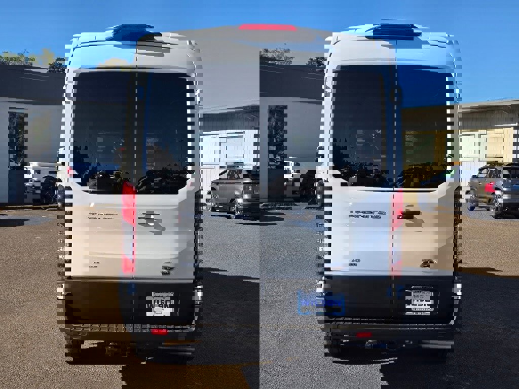 New 2025 Ford Transit 250 148 Medium Roof Extended AWD image 4