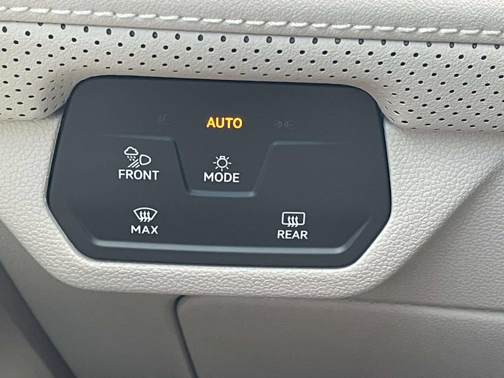 New 2026 Volkswagen Atlas SE FWD image 20
