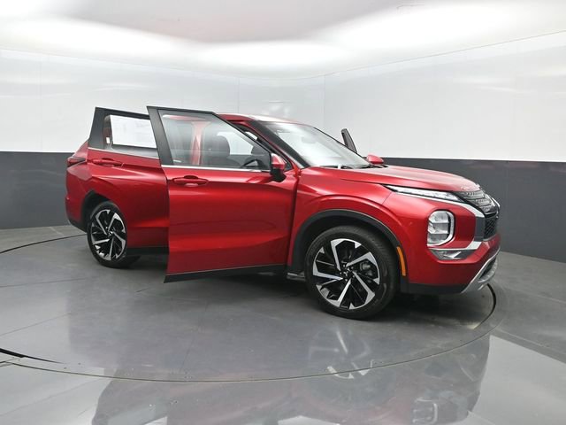 Used 2024 Mitsubishi Outlander SE FWD image 37