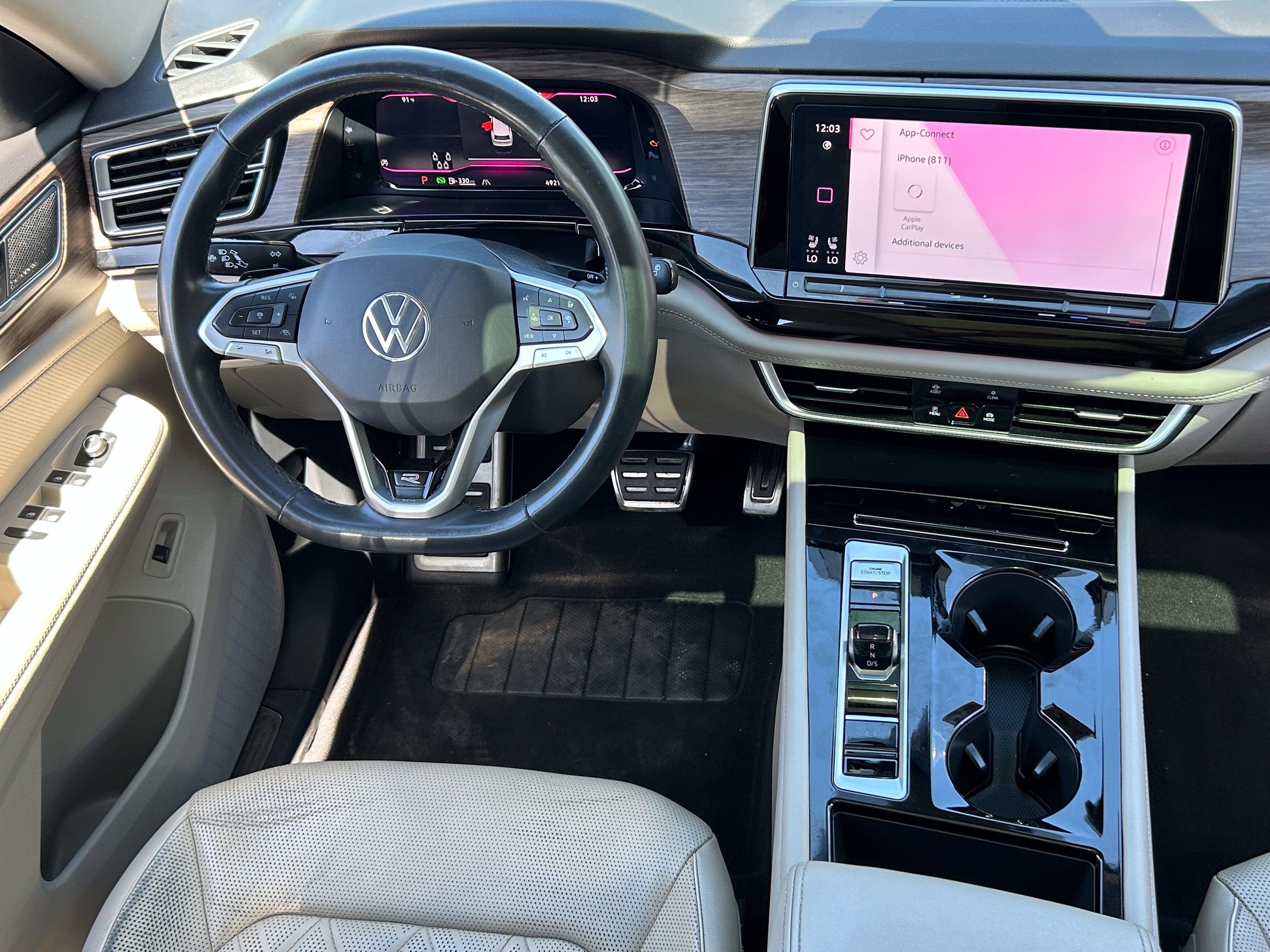 Used 2024 Volkswagen Atlas SEL Premium R-Line AWD/4WD image 13
