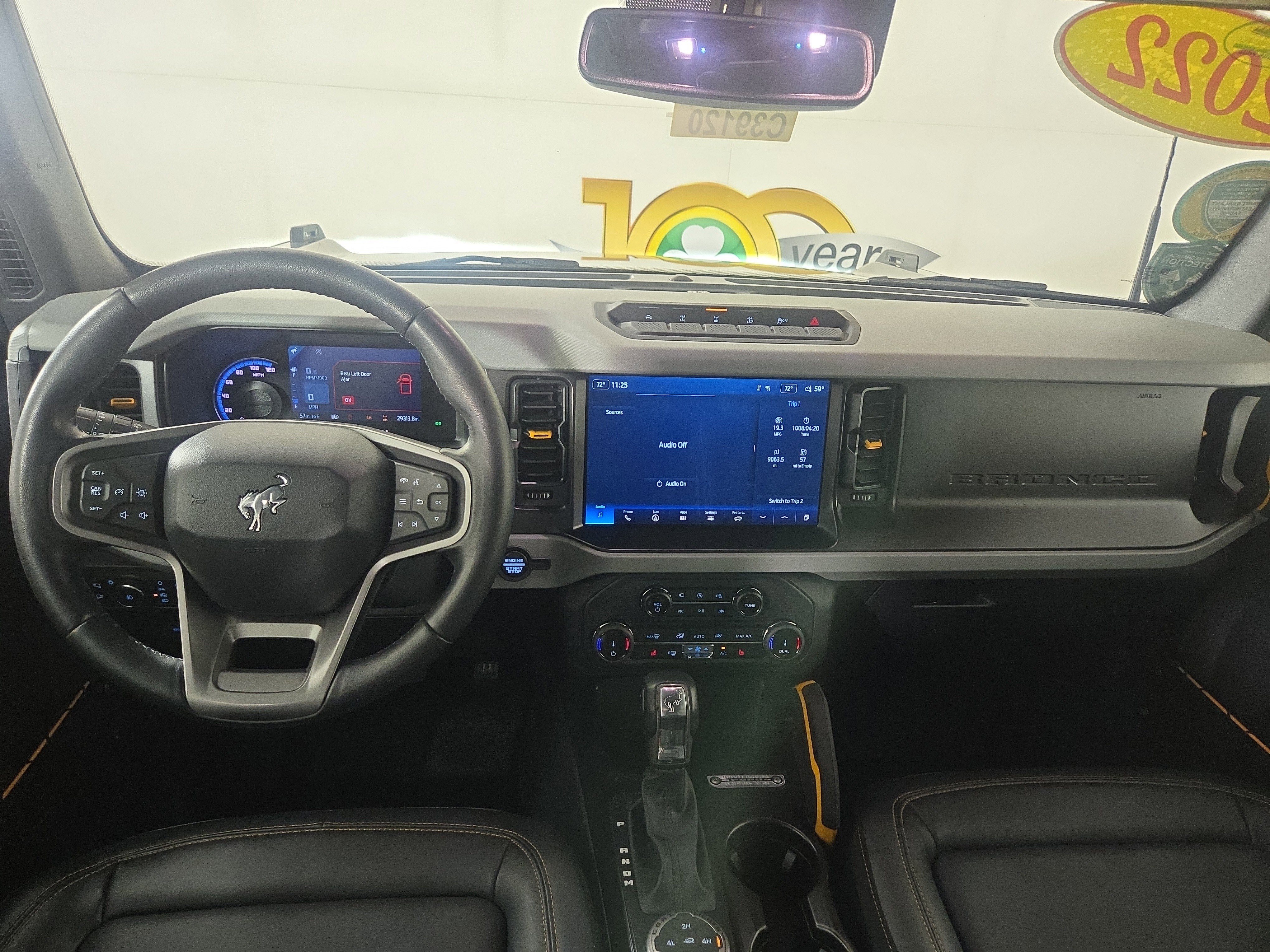 Used 2022 Ford Bronco Badlands image 14