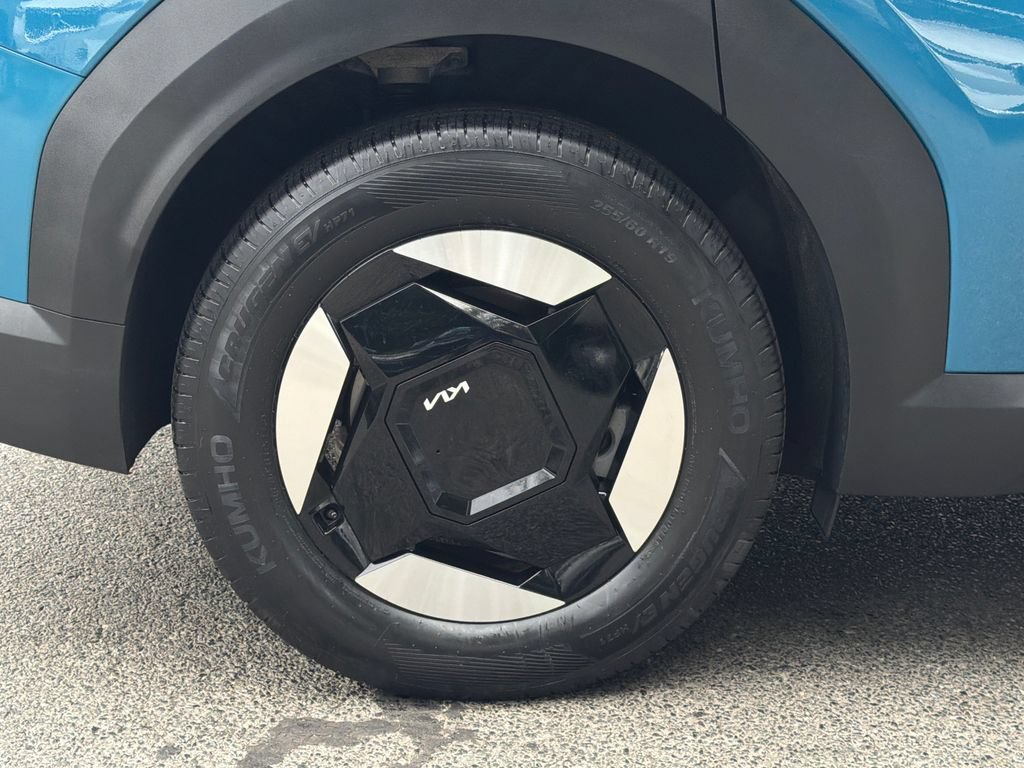 Certified 2024 Kia EV9 Wind AWD/4WD image 11