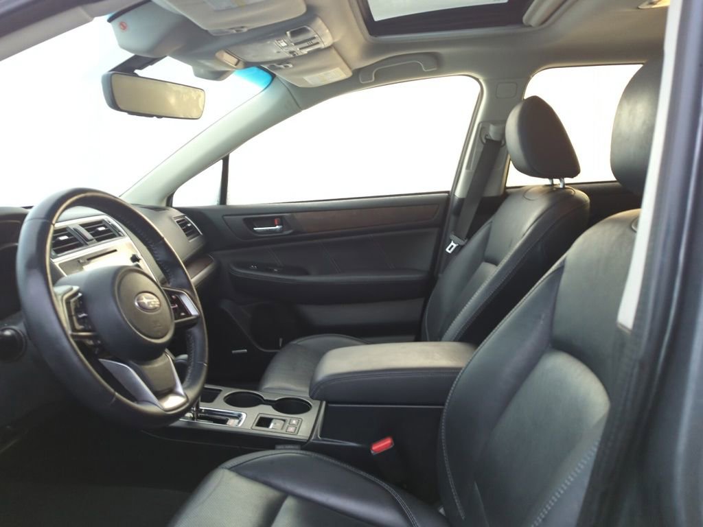 Used 2019 Subaru Outback 2.5i Limited image 6