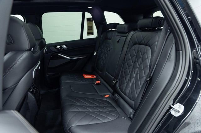 New 2026 BMW X5 xDrive50e w/ Premium Package image 25