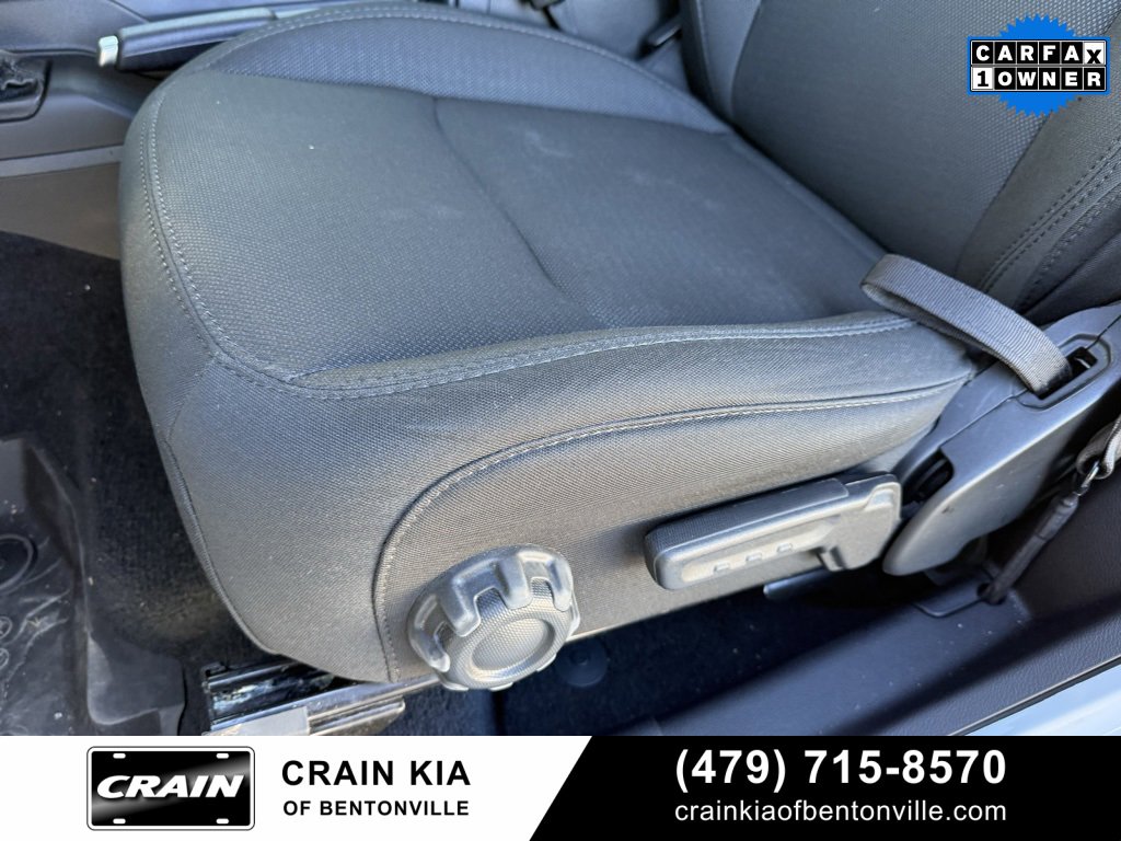 Used 2023 Jeep Wrangler Sport S image 25