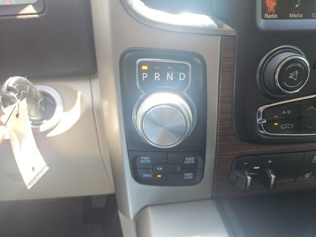 Used 2014 RAM 1500 Laramie w/ Protection Group AWD/4WD image 25