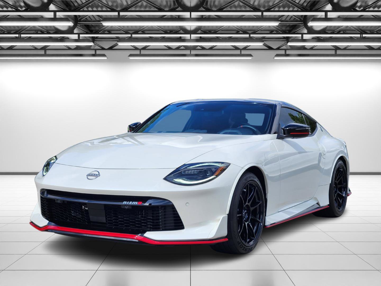 Used 2025 Nissan Z NISMO w/ Floor Mat Package image 5