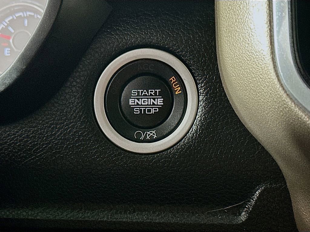 Used 2022 RAM 2500 Laramie w/ Chrome Appearance Group image 27