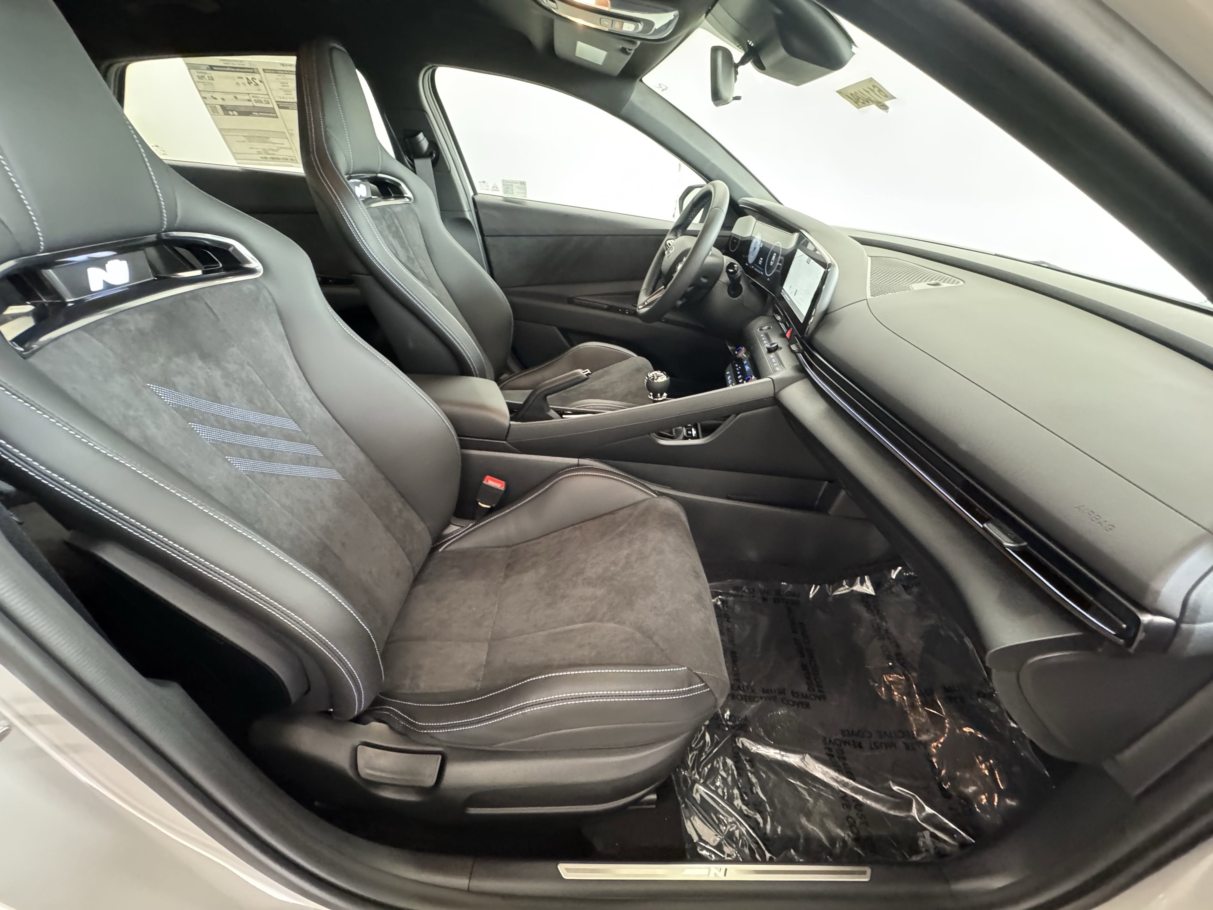 New 2025 Hyundai Elantra N image 17