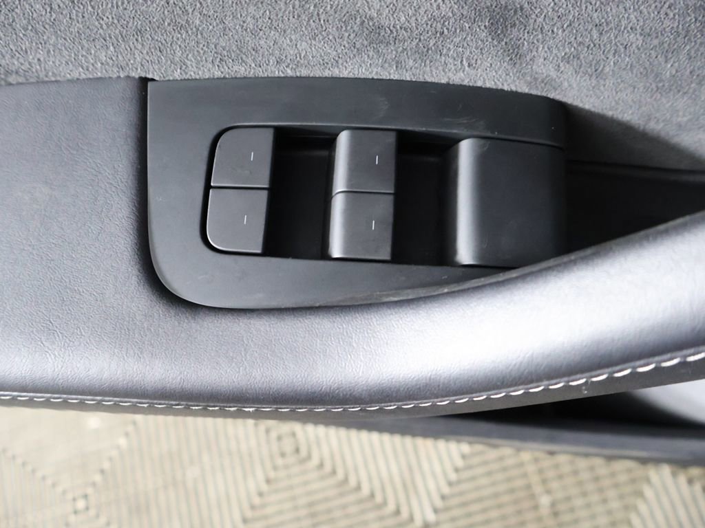Used 2023 Tesla Model 3 Standard Range RWD image 36