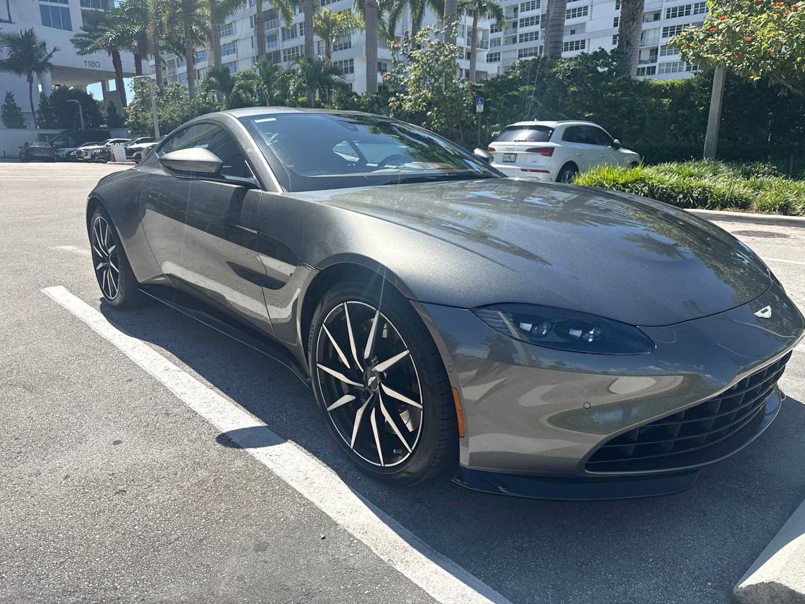 Used 2020 Aston Martin V8 Vantage Coupe