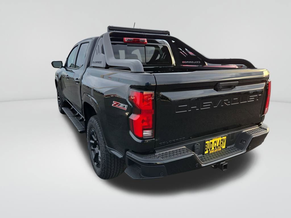 New 2025 Chevrolet Colorado Z71 w/ Midnight Edition image 3