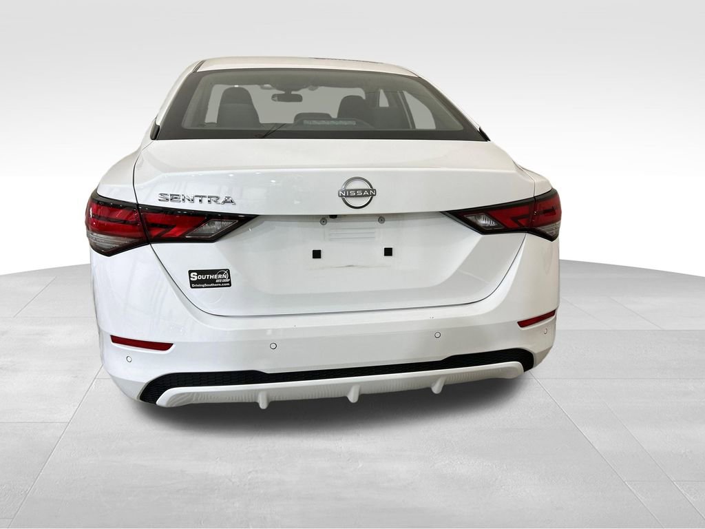 Used 2024 Nissan Sentra S image 4