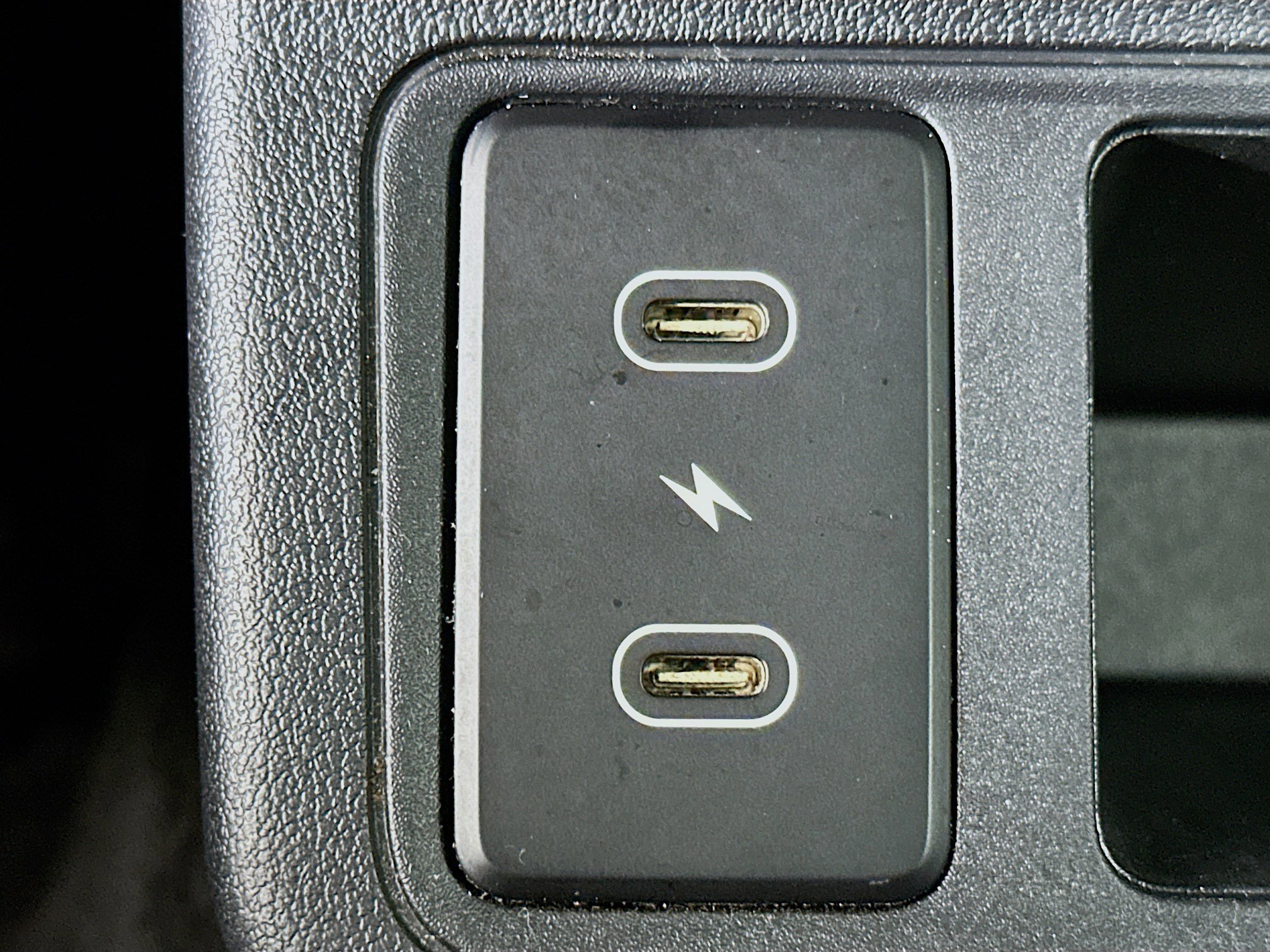 Used 2025 Kia K4 LXS image 34