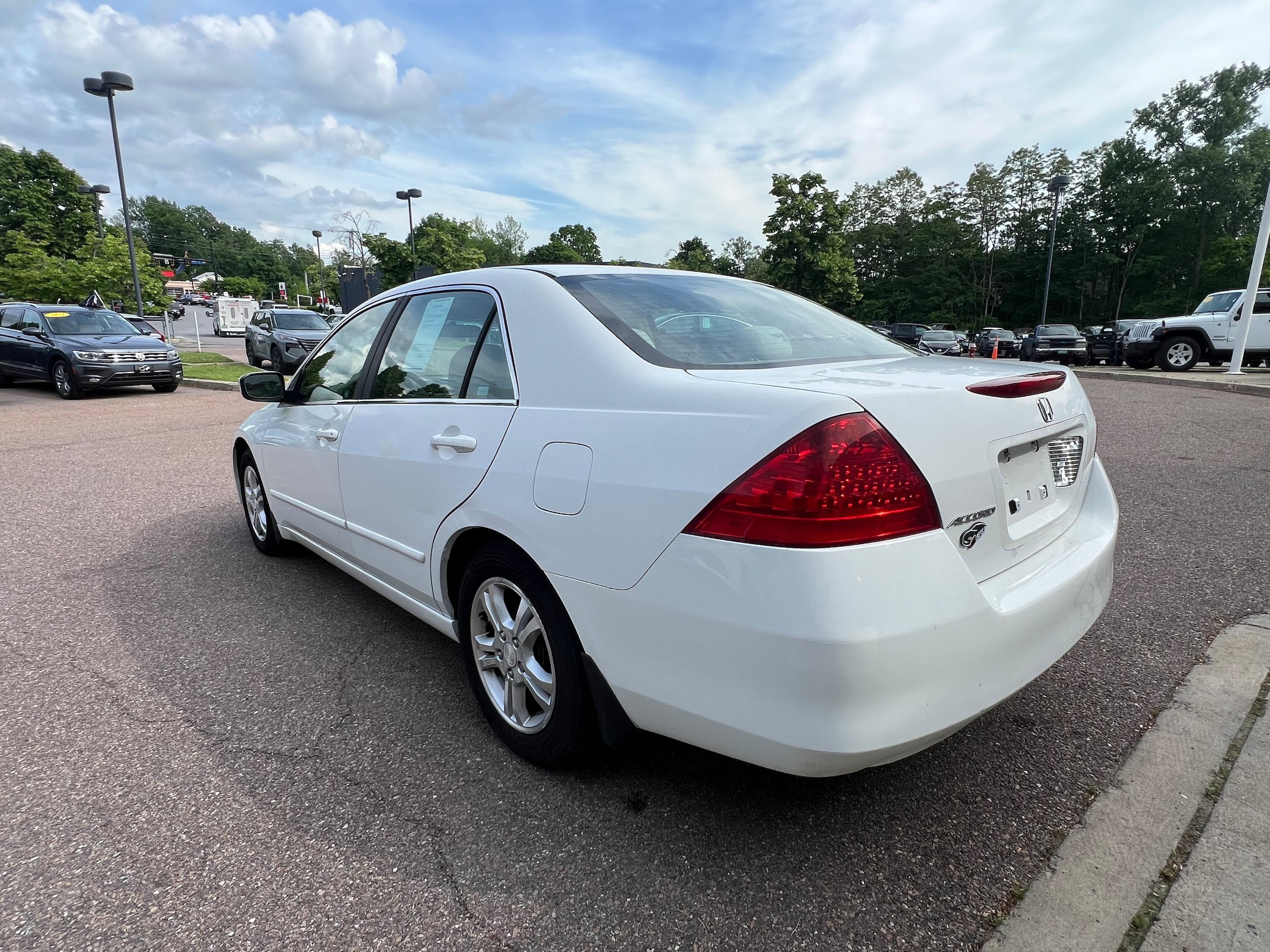 Used 2007 Honda Accord SE image 5