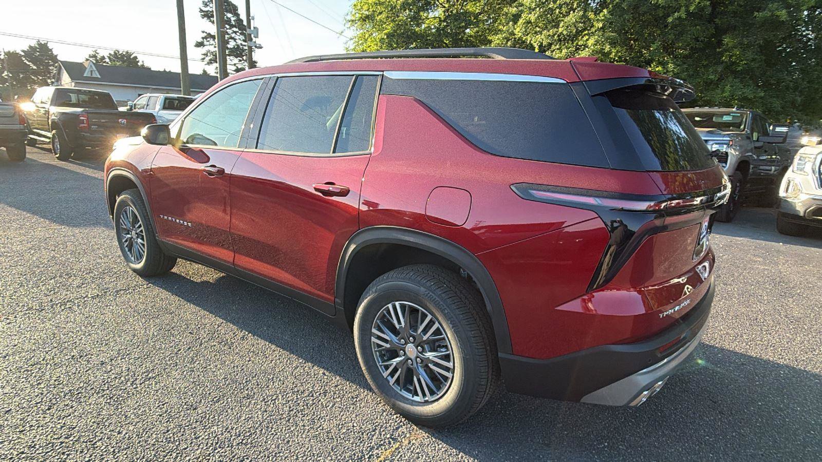 New 2026 Chevrolet Traverse LT FWD image 7