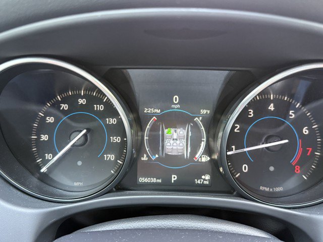 Used 2017 Jaguar XE Premium image 10