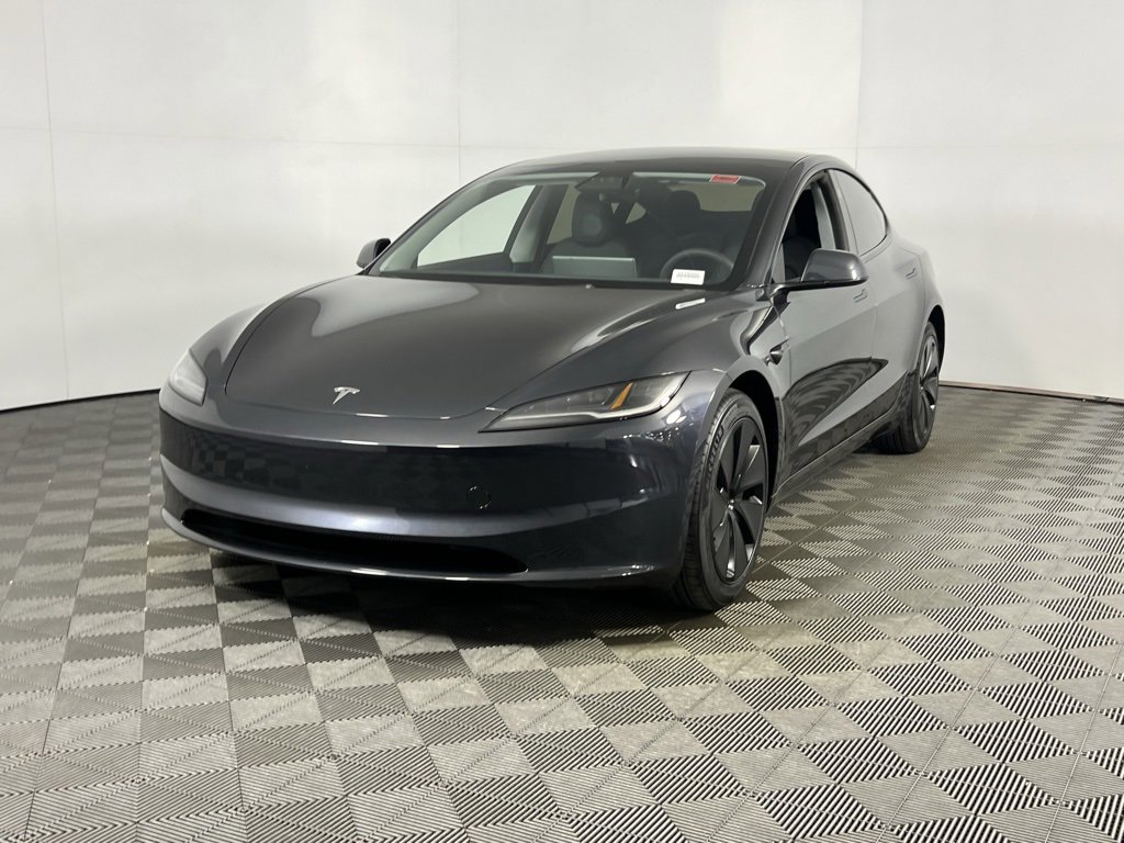 Used 2024 Tesla Model 3 Standard Range image 12