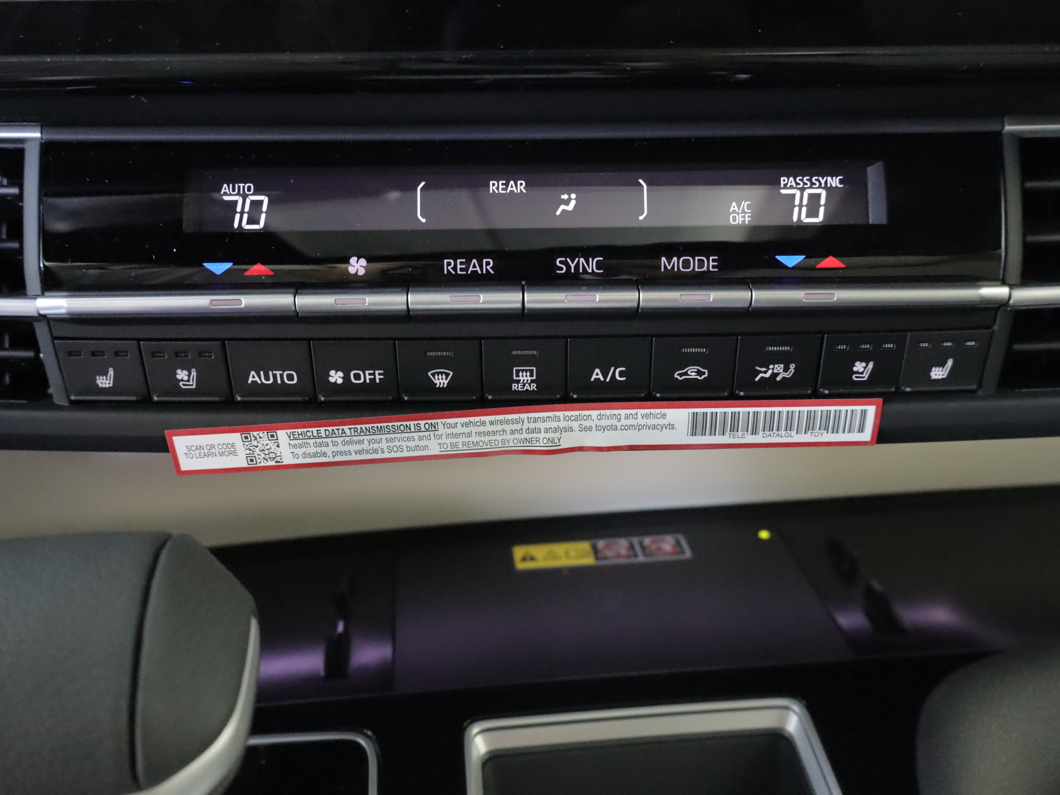 New 2026 Toyota Sienna Platinum AWD/4WD image 16