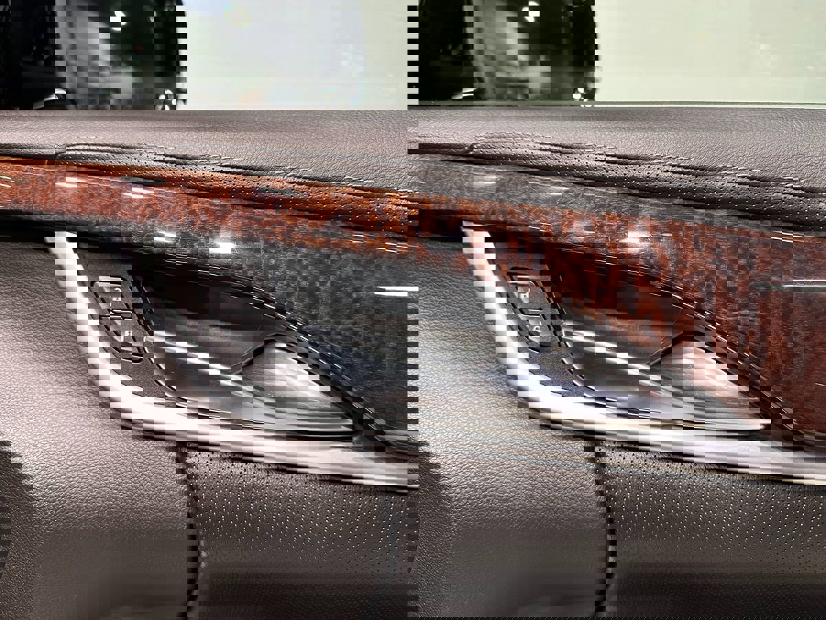 Used 2013 Cadillac XTS Premium image 10