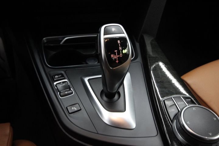 Used 2019 BMW 430i xDrive Convertible w/ M Sport Package image 30