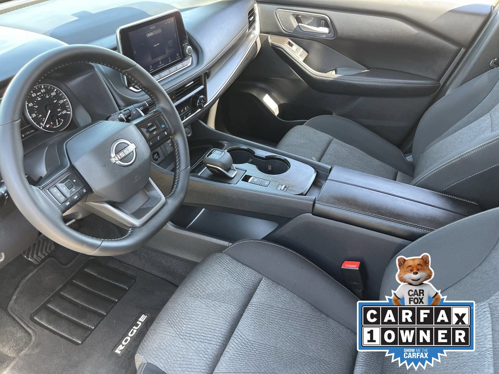 Certified 2025 Nissan Rogue SV FWD image 19