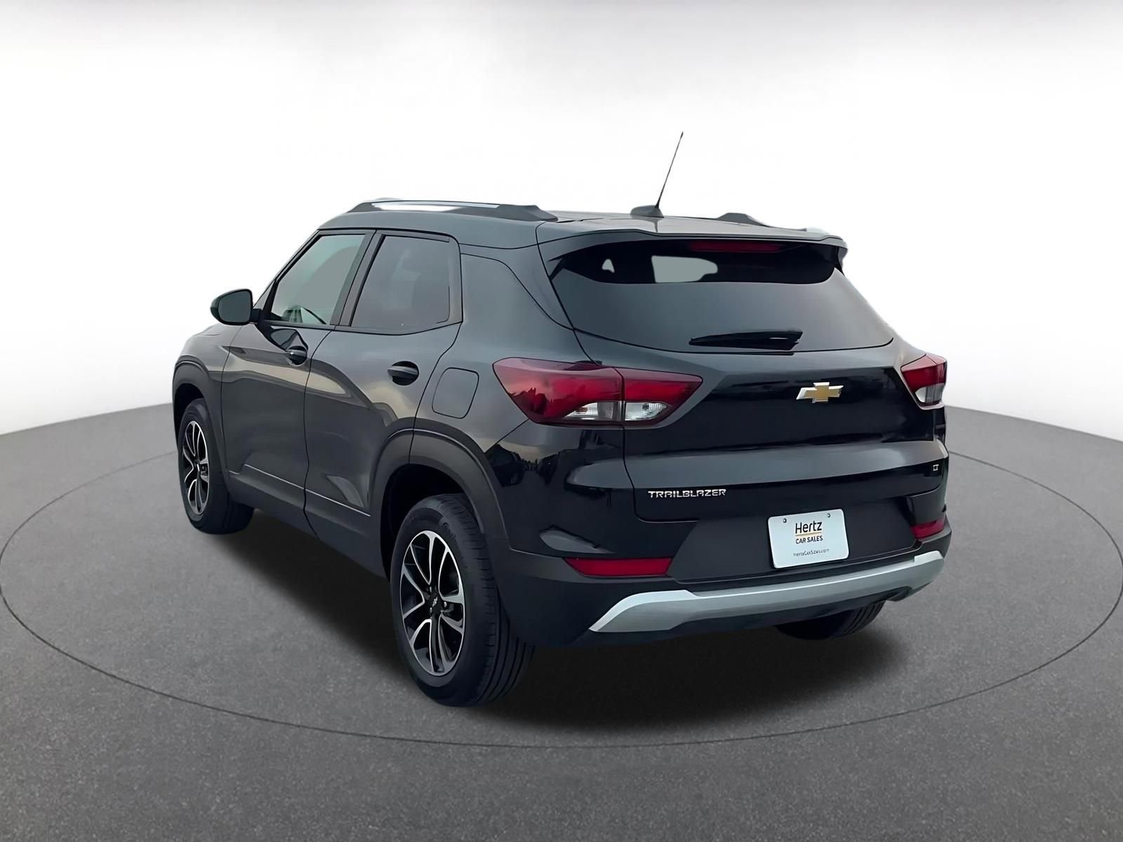 Used 2025 Chevrolet TrailBlazer LT image 11