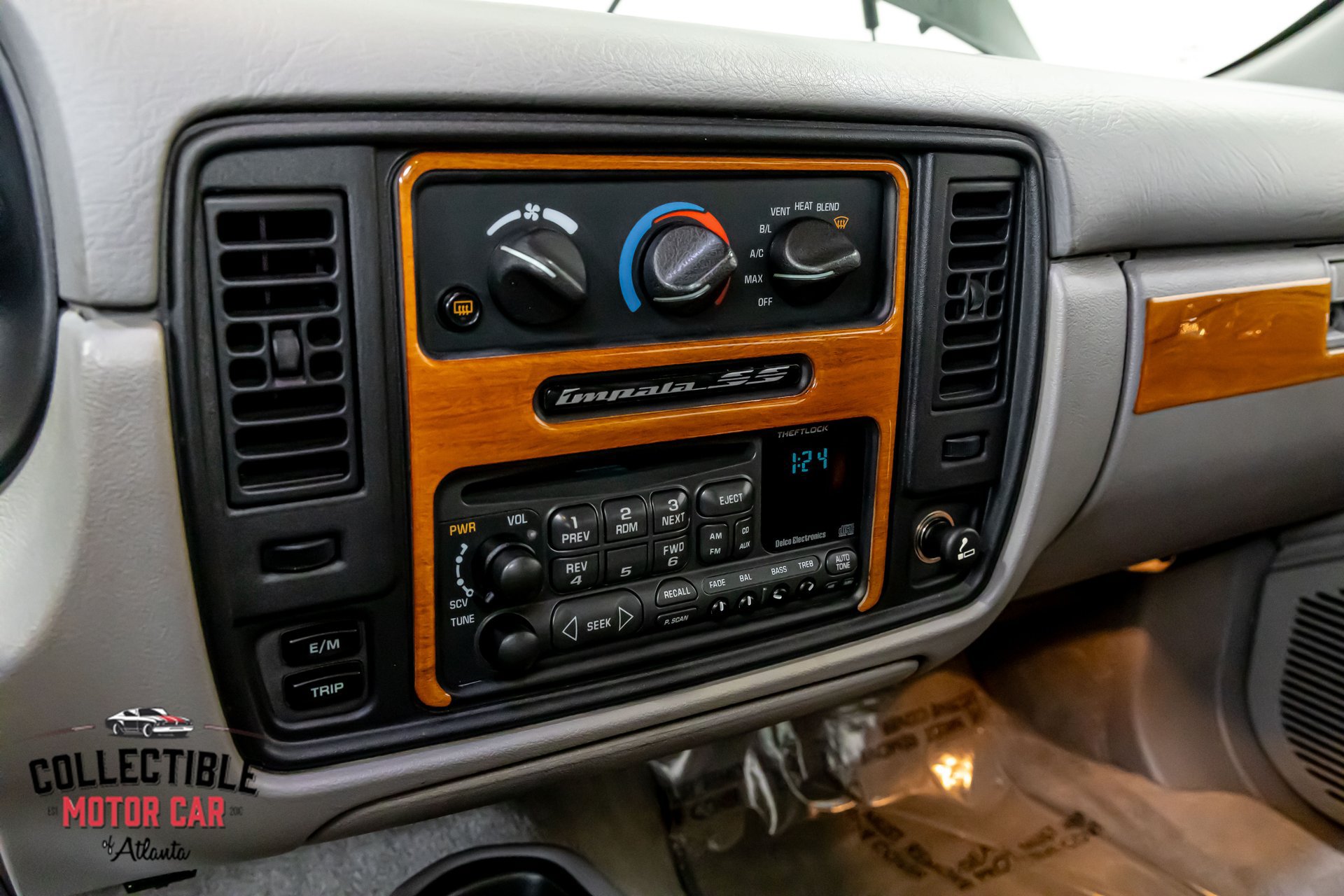 Used 1996 Chevrolet Impala SS RWD image 80