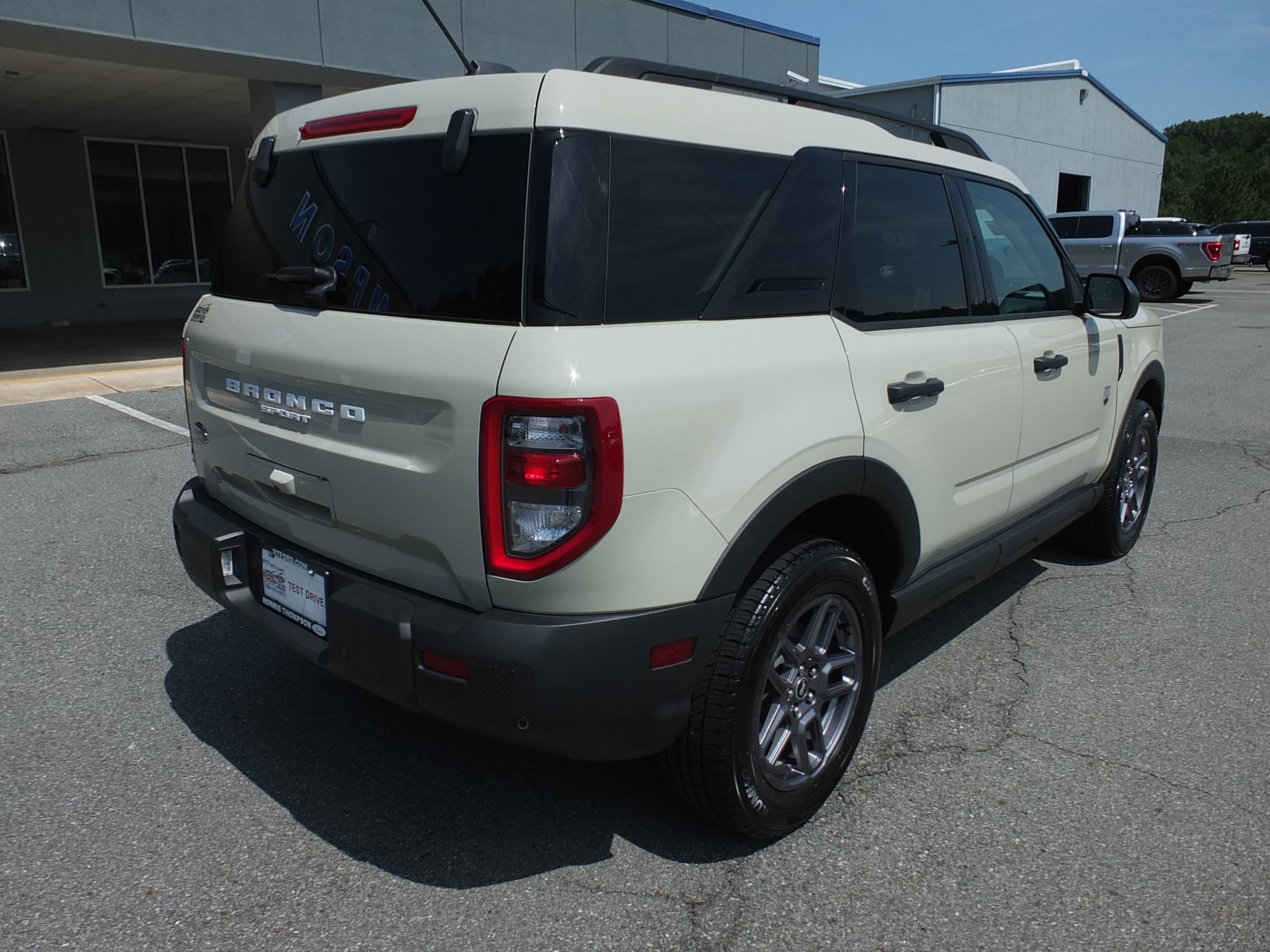 Used 2025 Ford Bronco Sport Big Bend AWD/4WD image 3